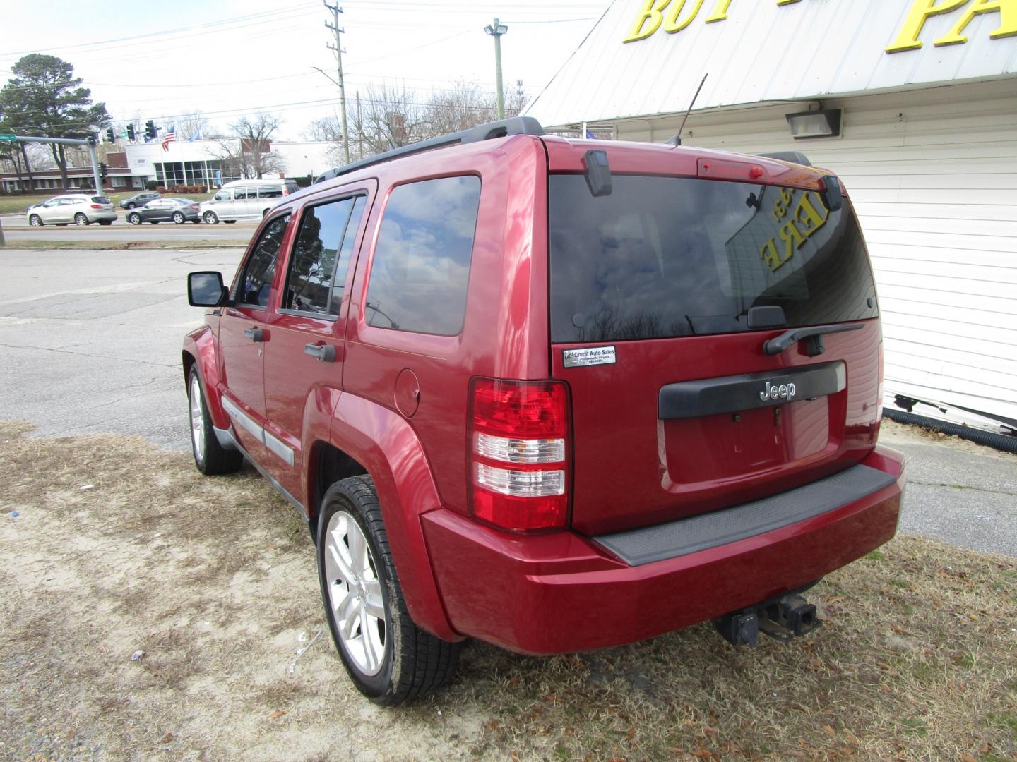 2012 Red Jeep Liberty (1C4PJLAKXCW) , located at 2553 Airline Blvd, Portsmouth, VA, 23701, (757) 488-8331, 36.813889, -76.357597 - **VEHICLE TERMS*** Down Payment: $899 Weekly Payment: $95 APR: 23.9% Repayment Terms: 42 Months ***CALL ELIZABETH SMITH - DIRECTOR OF MARKETING @ 757-488-8331 TO SCHEDULE YOUR APPOINTMENT TODAY AND GET PRE-APPROVED RIGHT OVER THE PHONE*** - Photo#7